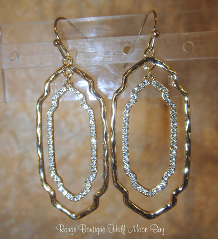 Elongated Quatrefoil metal earrings